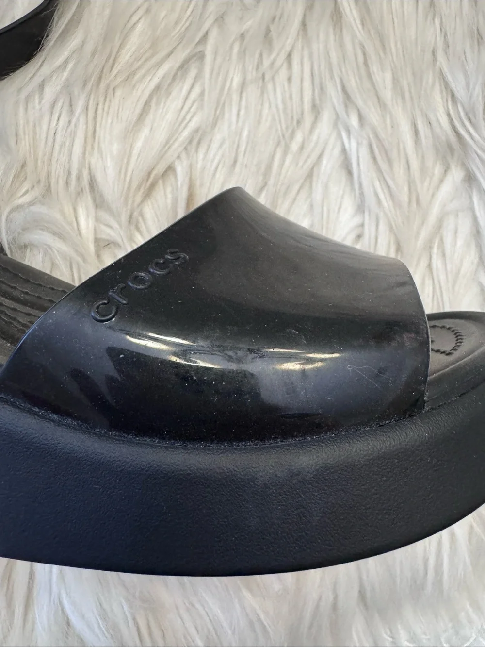 Crocs Brooklyn Wedge Ankle Strap Black High Shine Sandal Comfort Shoe Size 11